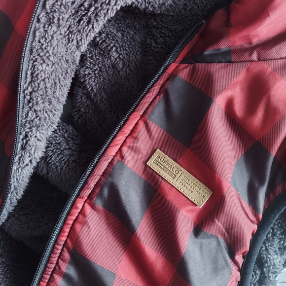 Buffalo David Bitton Reversible Puffer Fleece Vest Boys Size 8 Red and Black - Picture 2 of 7